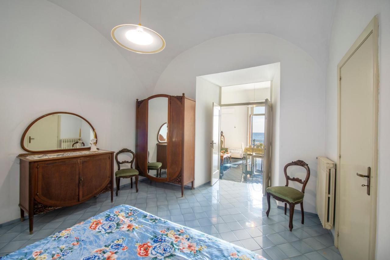 Lu Penniell Apartment Amalfi Exterior photo